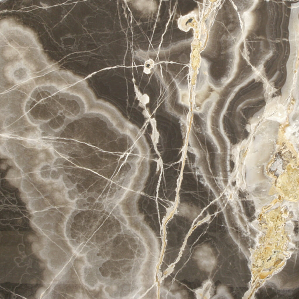 onyx black onyx close